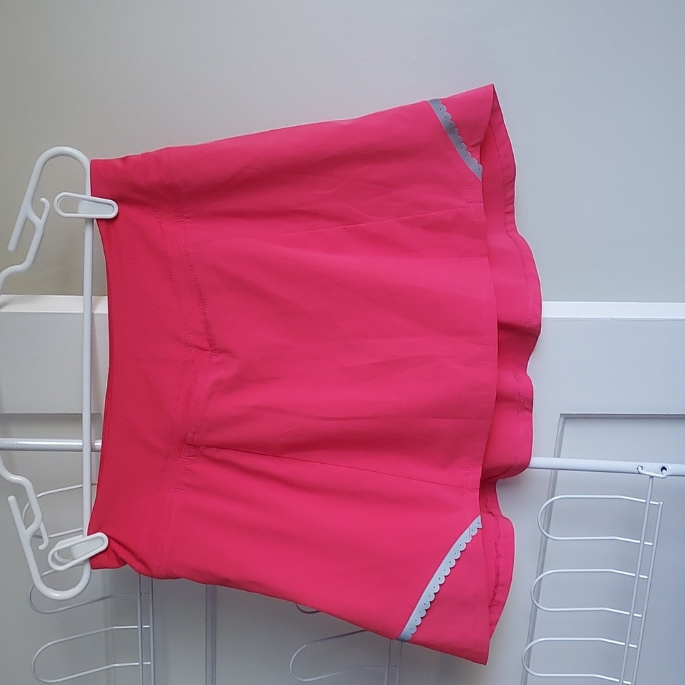 Title Nine Reflective Flounce Skort Pink Back Zip Pocket Medium Built in Shorts